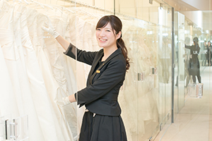 日名地 愛美 さん